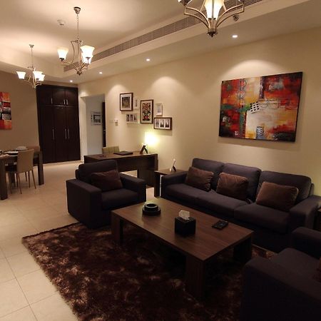 Home To Home Apartments Dubaj Kültér fotó