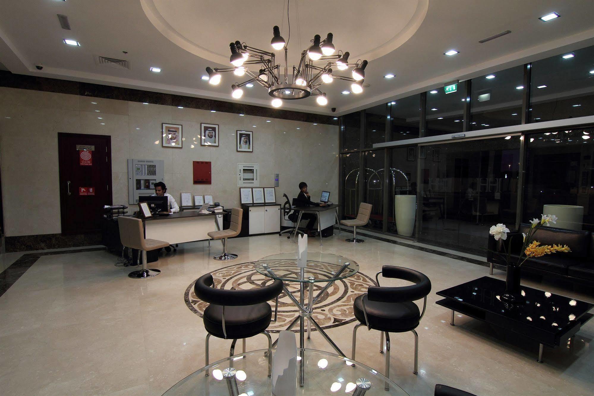 Home To Home Apartments Dubaj Kültér fotó